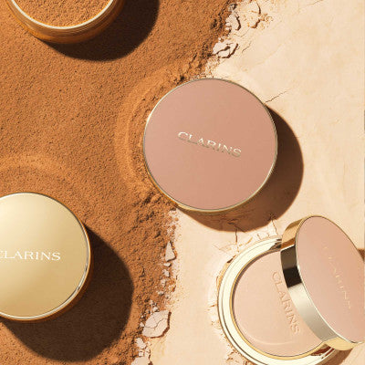 Clarins Ever Matte Compact Powder Poudre Compacte Matifiante Infusée Au Lait De Pêcher