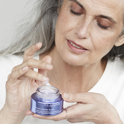 Clarins Nutri-Lumière Revive Crème Jour Embellissante Revitalisante